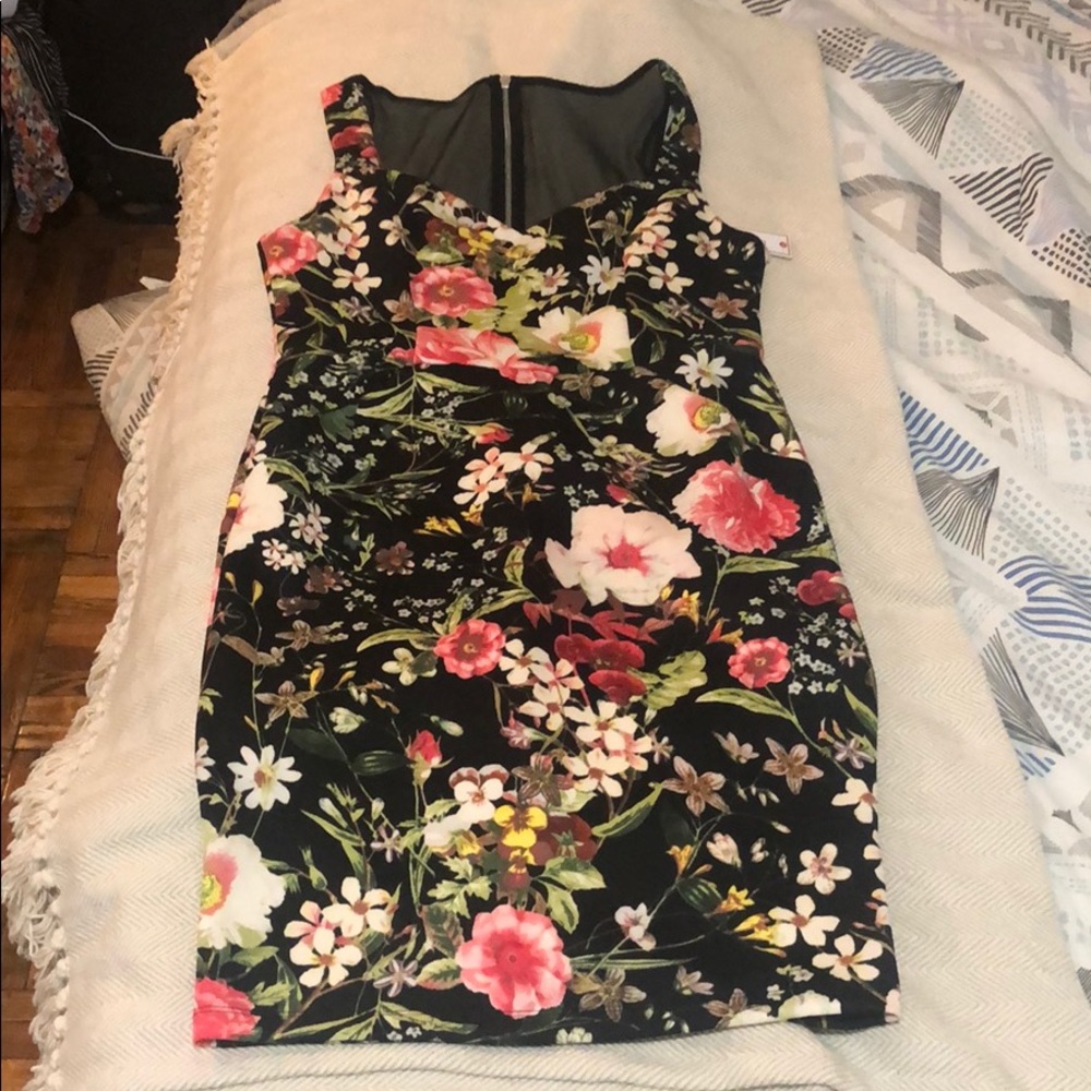 Floral bodycon dress